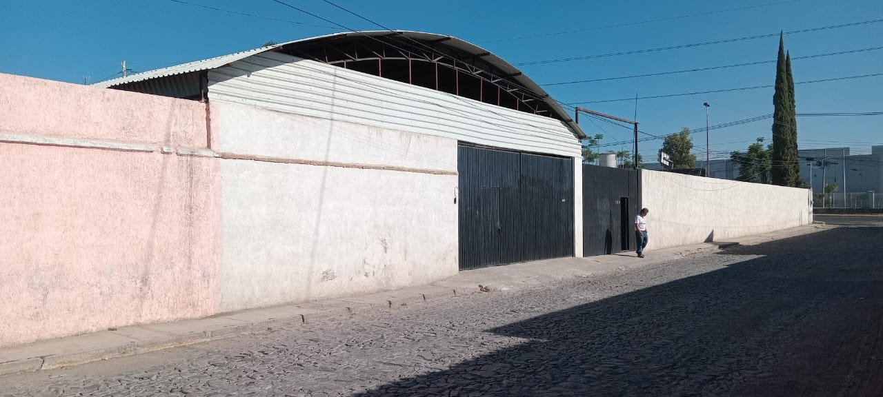 BODEGA EN RENTA Cerca Aeropuerto Guadalajara
